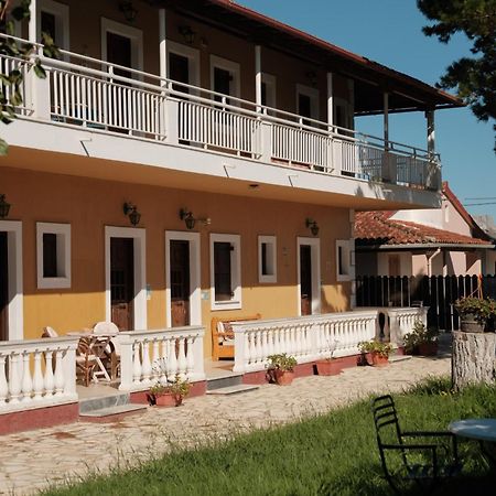 Serengeti Nap Comfy Rooms Сидари Екстериор снимка